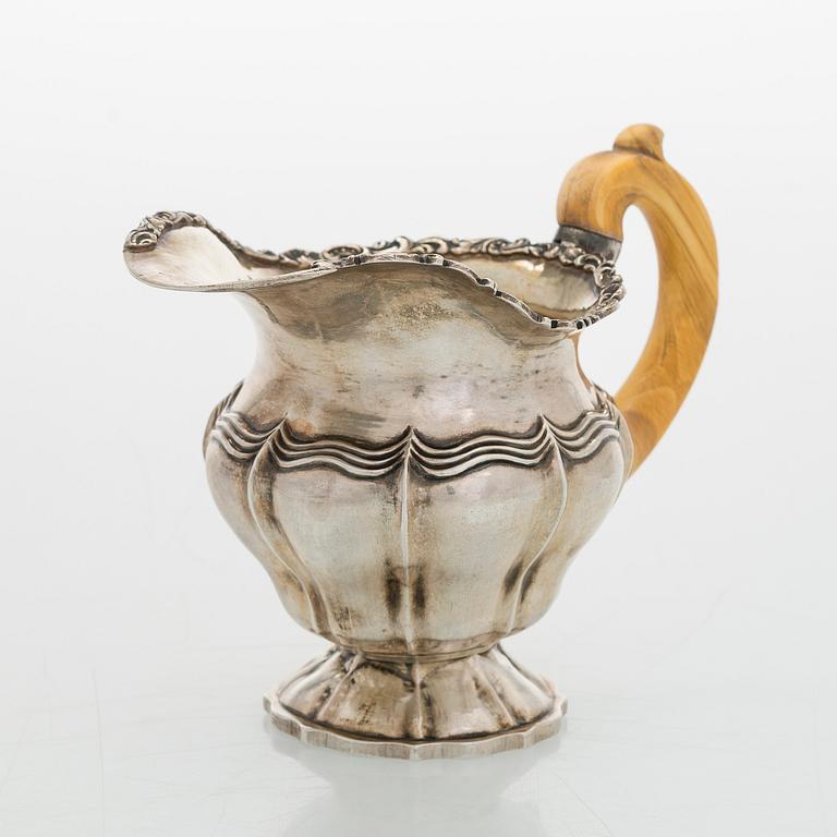 Kermakko, hopeaa, Moskova 1844.