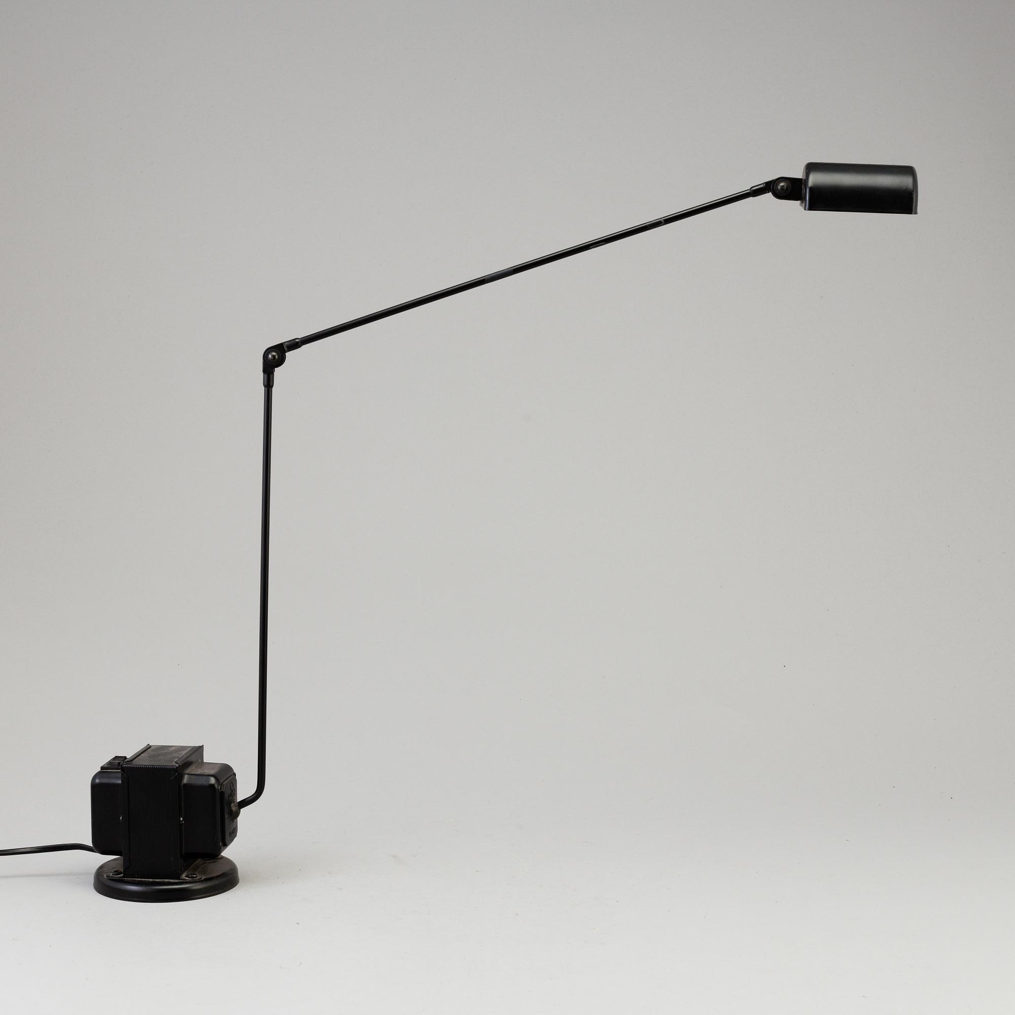 A "Daphine" table light by Tommaso Cimini for Lumina Italy, second half of the 20th century.