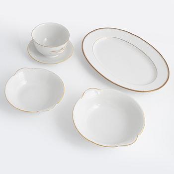 Louise Adelborg, mat- och kaffeservis, 34 delar, "Swedish Grace/Gracil", Rörstrand.