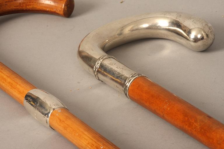 KÄPPAR, 2 st, med silverfattning, 1900-tal.