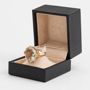 BULGARI, An 18K gold ring "Parentesi" with a green quartz and ca. 0.70 ct of  brilliant cut diamonds in total.