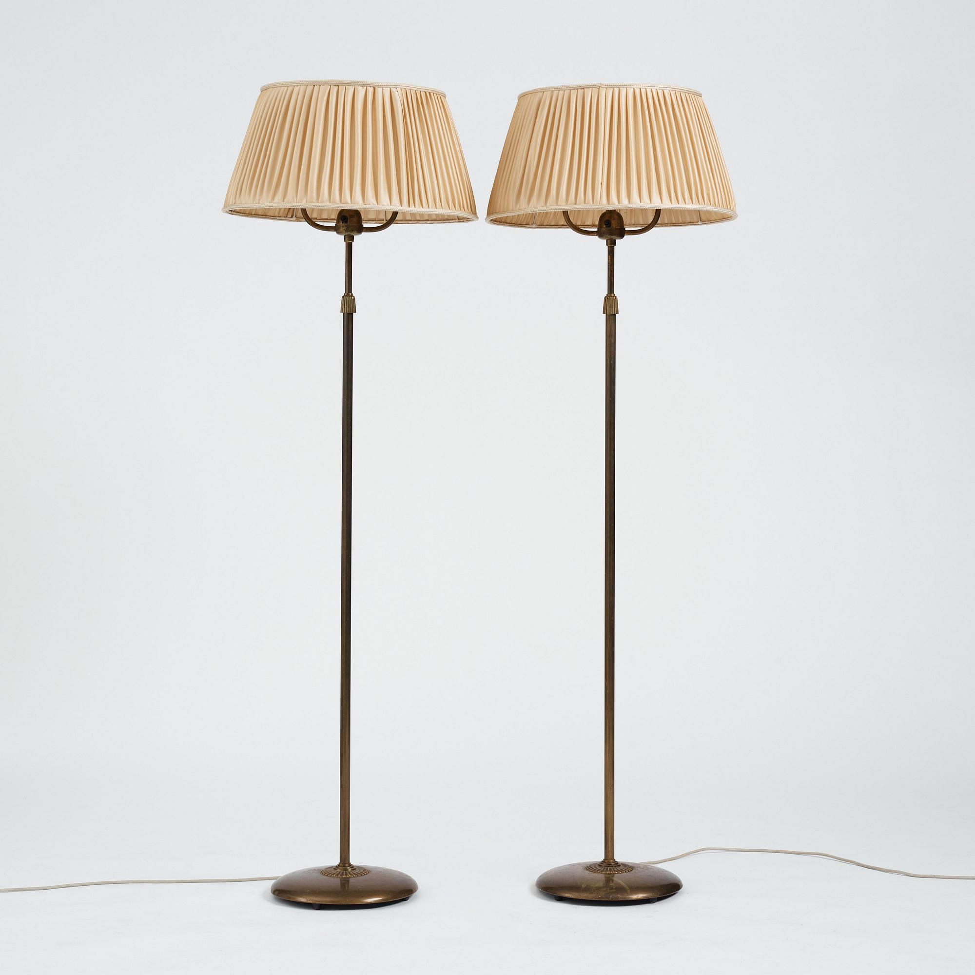 Nordiska Kompaniet, golvlampor, ett par, Swedish Grace, 1930-tal.
