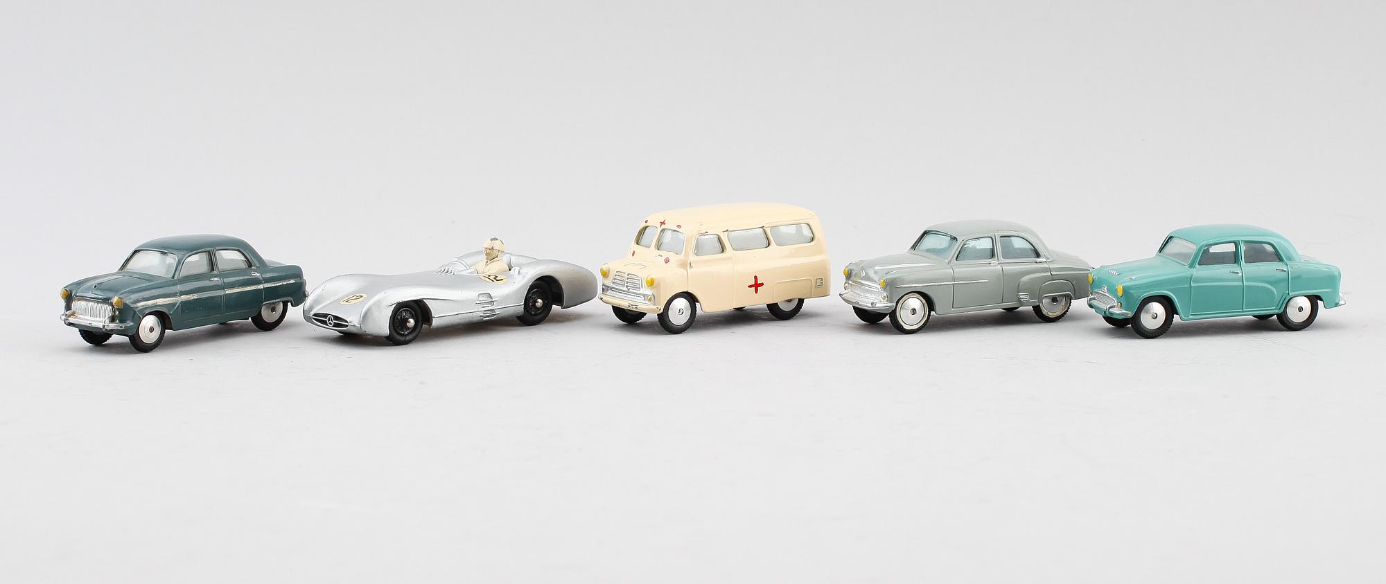 LEKSAKSBILAR 5 st, Corgi, 1950-tal.
