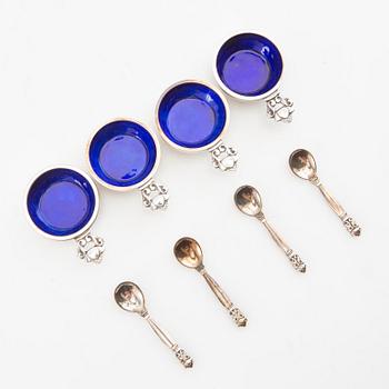 Johan Rohde, salt cellars 4 pcs and spoons "Konge/Achorn" sterling silver for Georg Jensen after 1945.