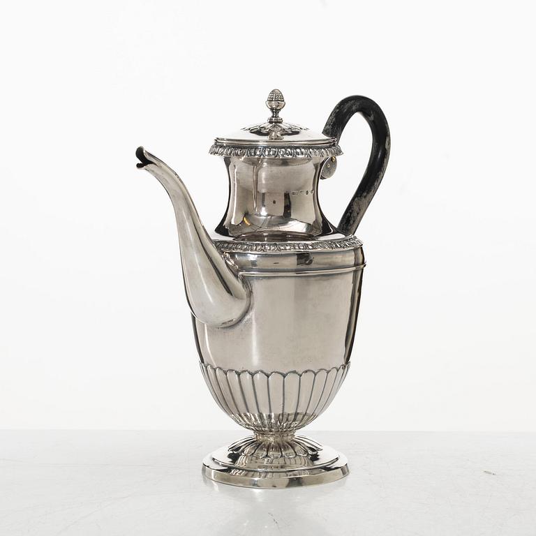 A Swedish silver coffee pot, silver, marks of Olof Sohlberg, Falun 1840.