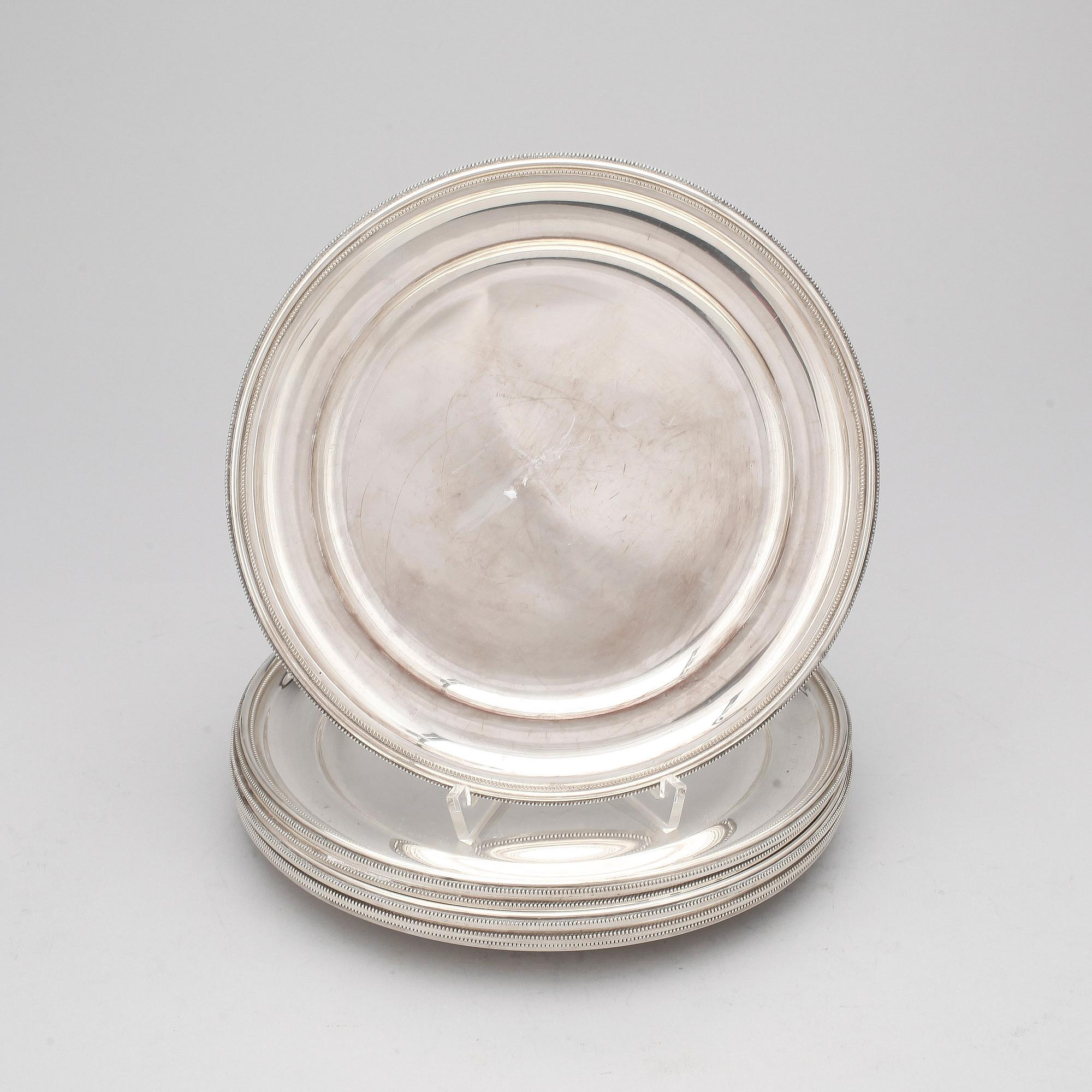 FAT, 6 st. Sterling silver. 1900-tal. Total vikt ca 2700 g.