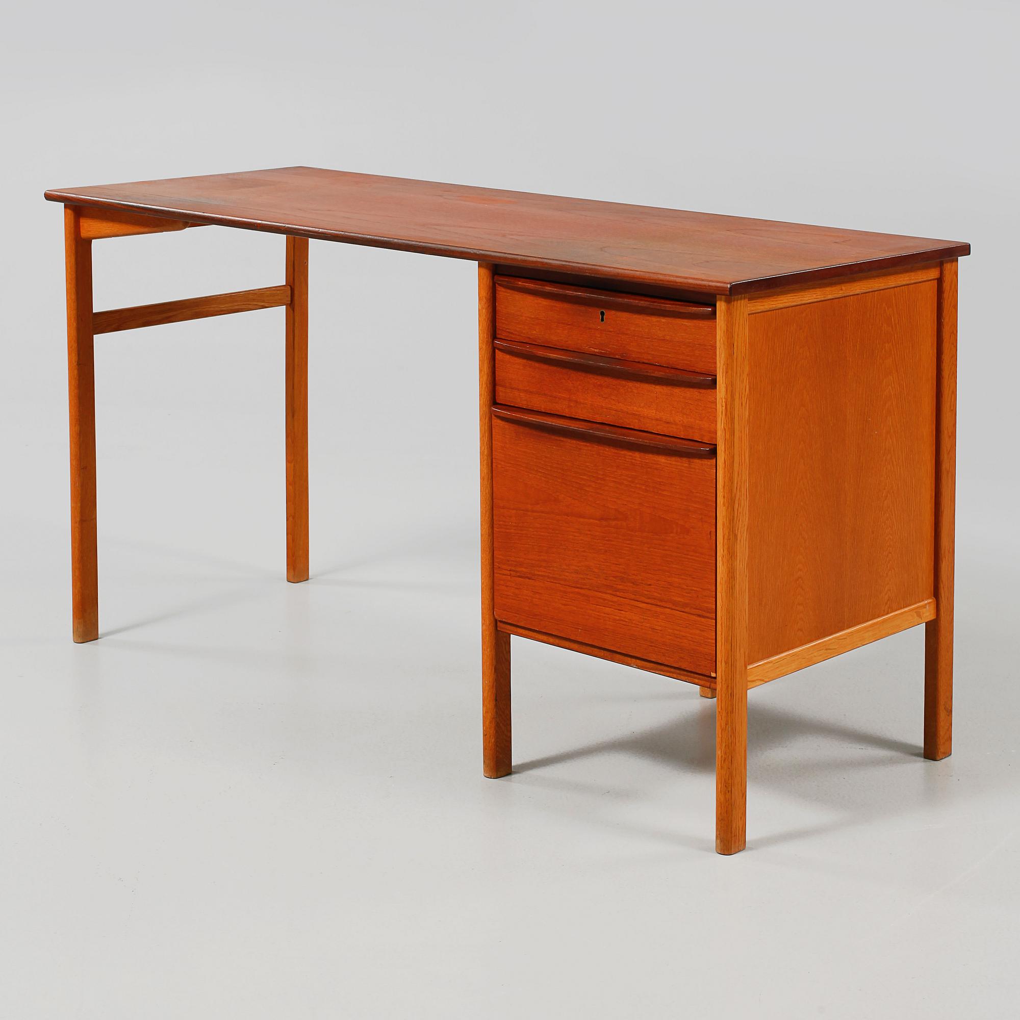 SKRIVBORD, 1950-/60-tal.