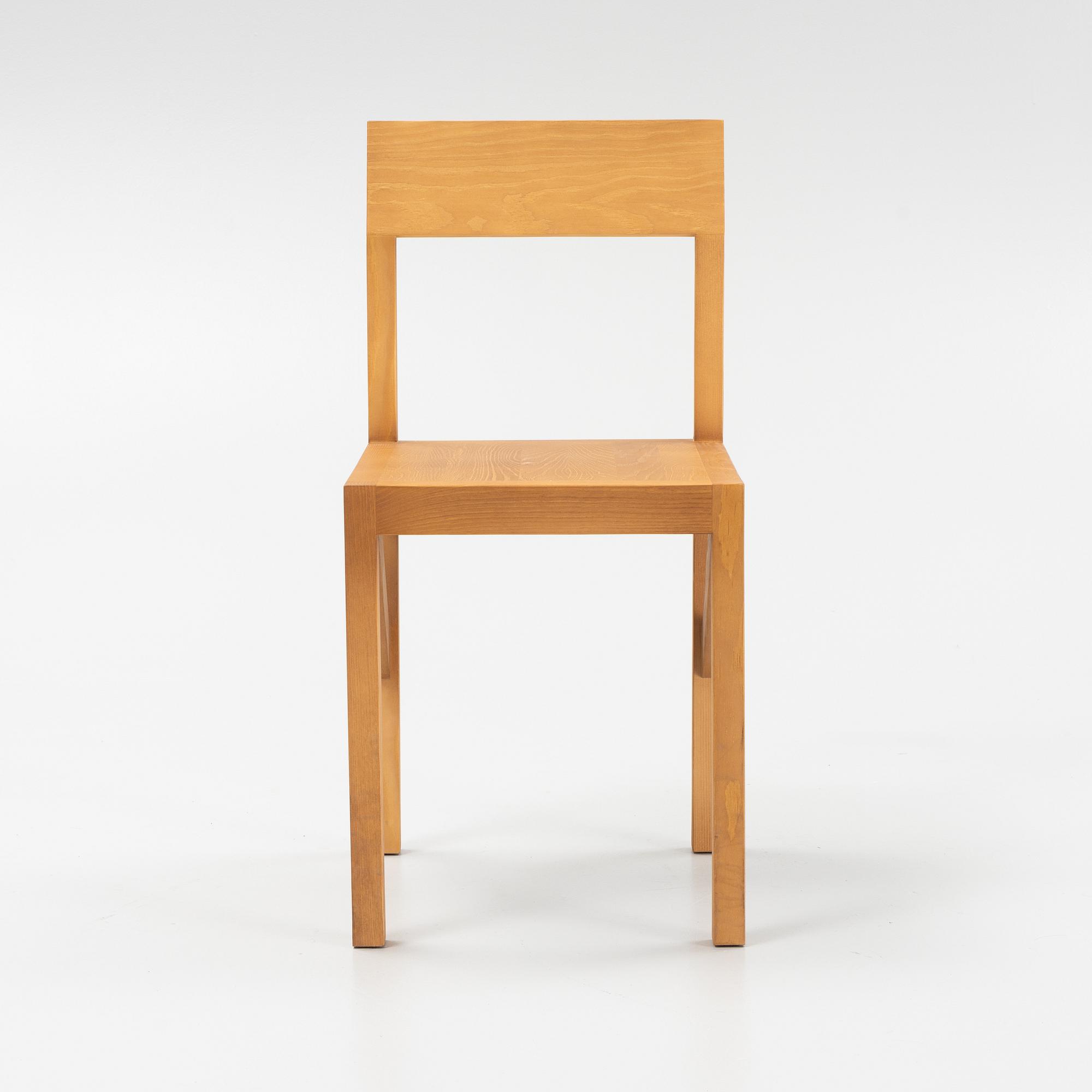 Frederik Gustav, "Bracket Chair", 1 st., Frama, Köpenhamn, Danmark 2023.