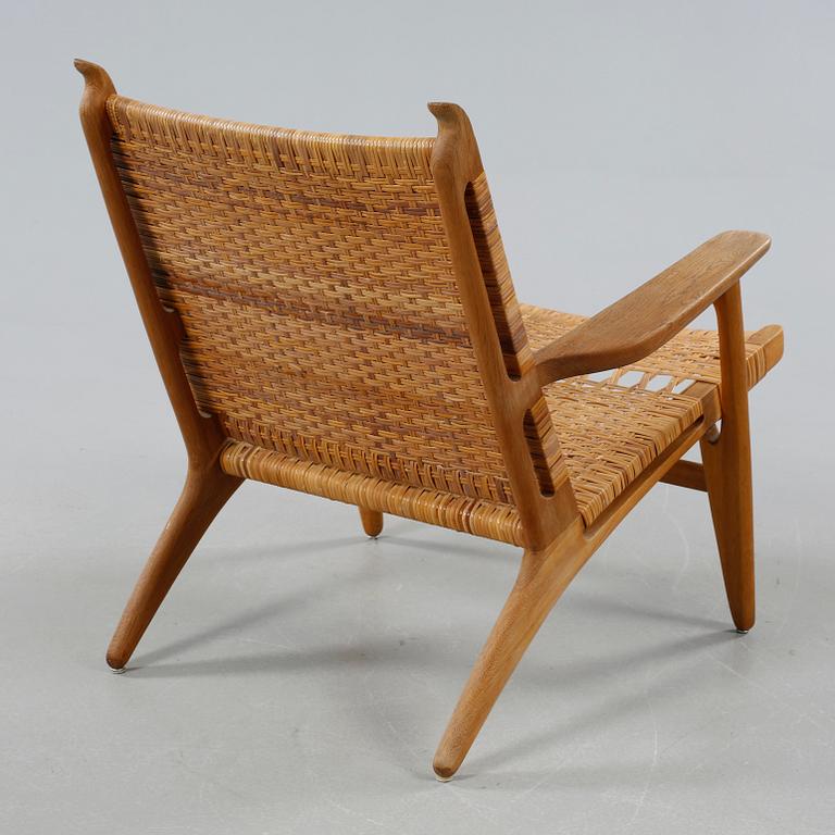 HANS J WEGNER, fåtölj, "CH-27", Carl Hansen & Son, Danmark, 1900-talets andra hälft.