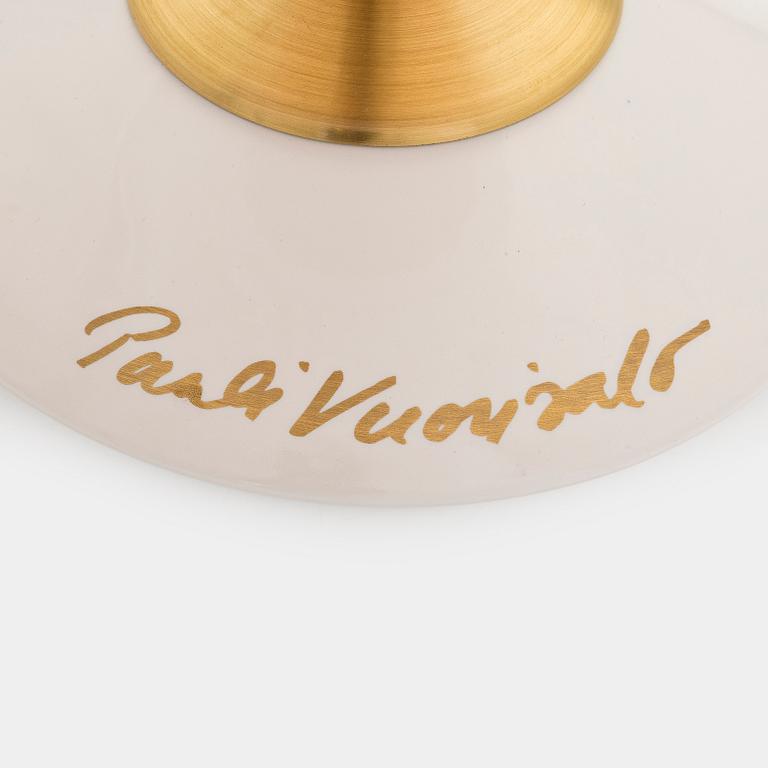 Pauli Vuorisalo, taide-esine, signeerattu Pauli Vuorisalo.