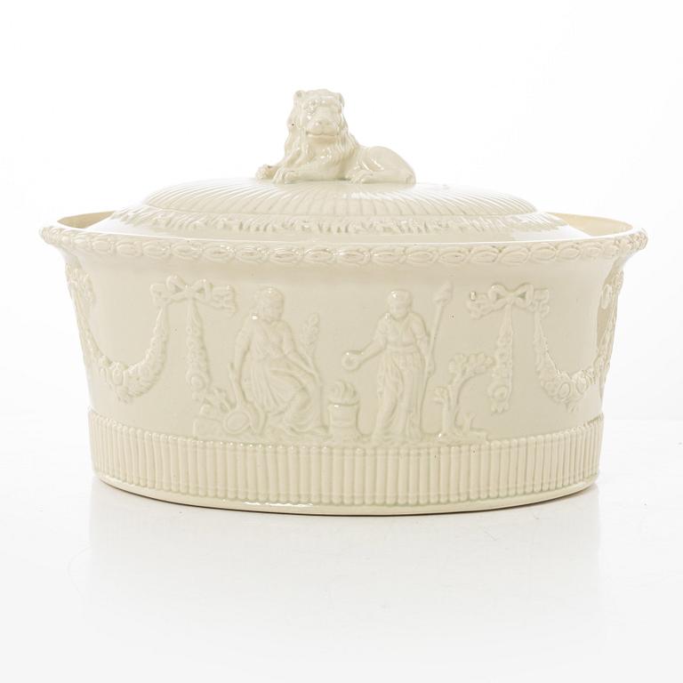 A creamware pâté terrine, Rörstrand, Sweden, first part of the 19th century.