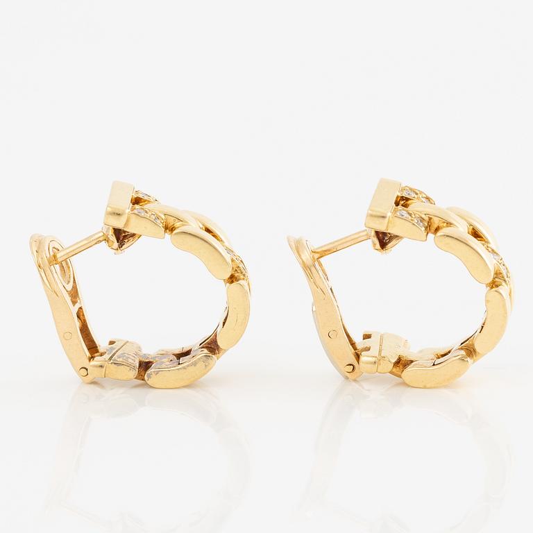 Cartier, earrings, 18K gold set with brilliant-cut diamonds.