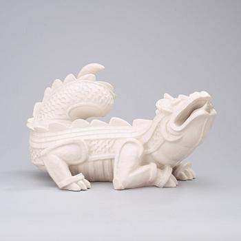 A Wilhelm Kåge stoneware figure of a dragon, Gustavsberg 1938.