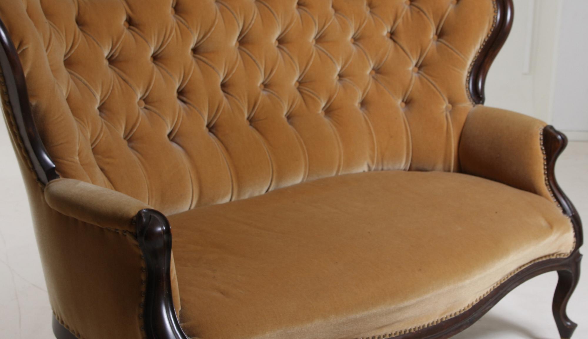 SALONGSMÖBEL, 4 delar, nyrokoko, 1800/1900-tal.