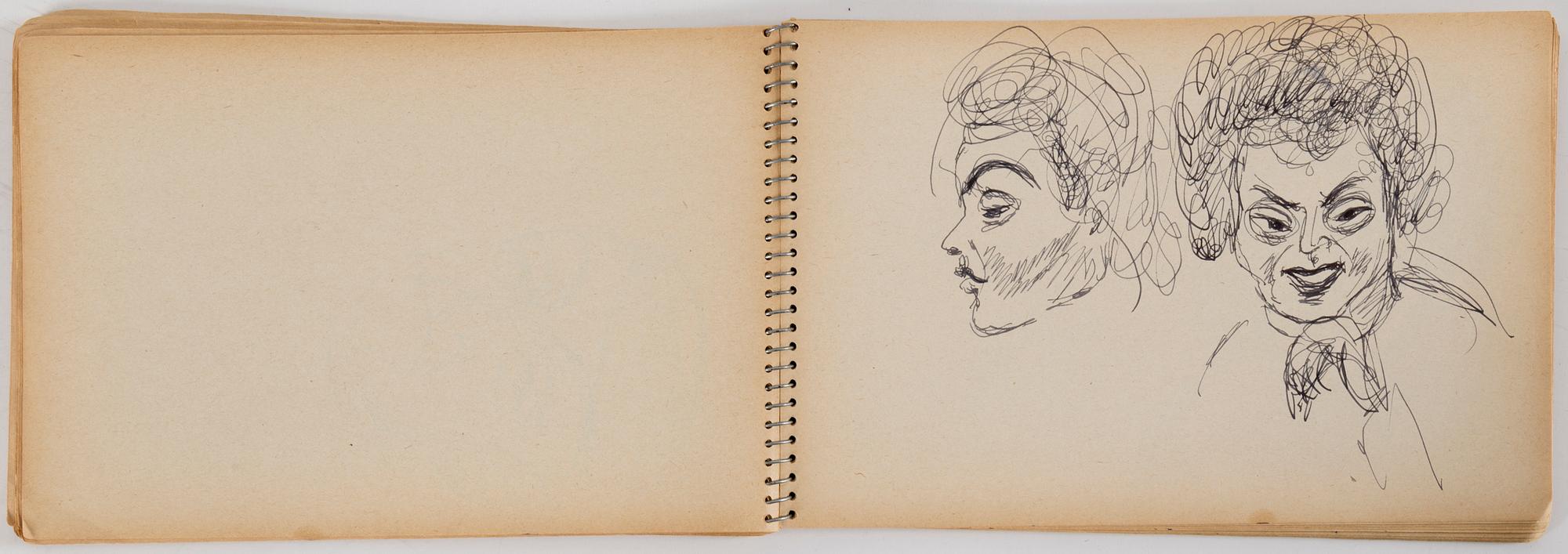 MAJ BRING, a sketch pad and book.