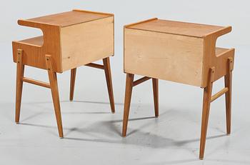 SÄNGBORD, ett par, 1900-talets tredje kvartal.
