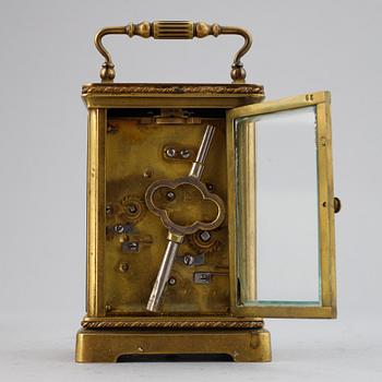 A set of five carriage and miniature clocks, 19th/20th Century.