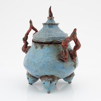 Mary-Ann Tollin Verde, a ceramic lidded urn, second half of the 20th Century.