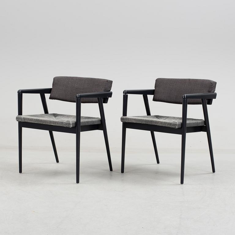 a pair of Gio Ponti "Dormitio" armchairs, L'abbate, Italy. Designed in the 1950's.