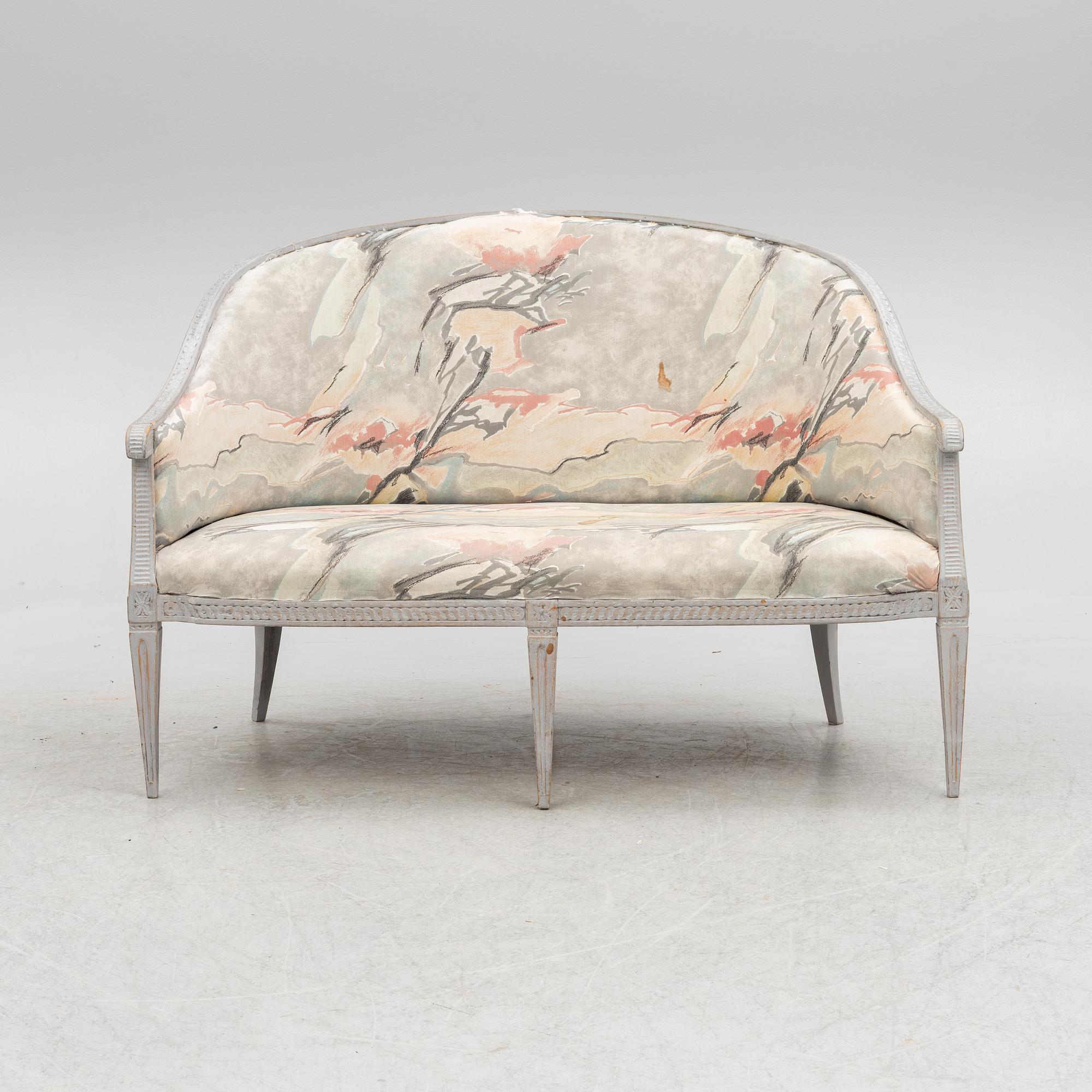 A late Gustavian sofa, early 19th century.