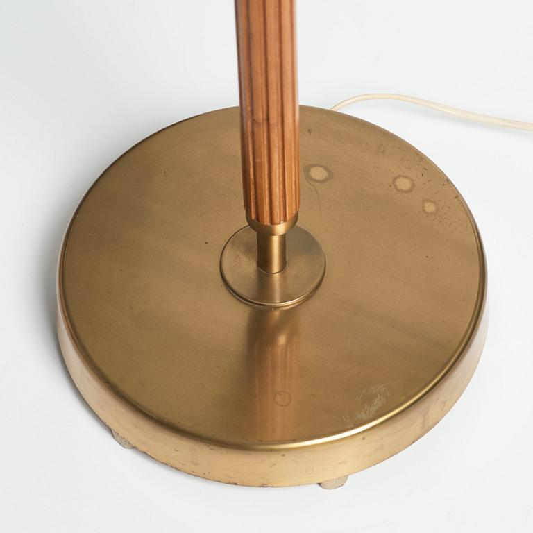 Hans Bergström, HANS BERGSTRÖM, a floor lamp "model 526" by Ateljé Lyktan, Åhus 1940's.