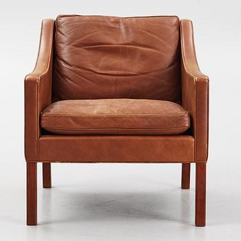 Børge Mogensen, a odel 2209 armchair, Fredericia Stolefabrik, Denmark.