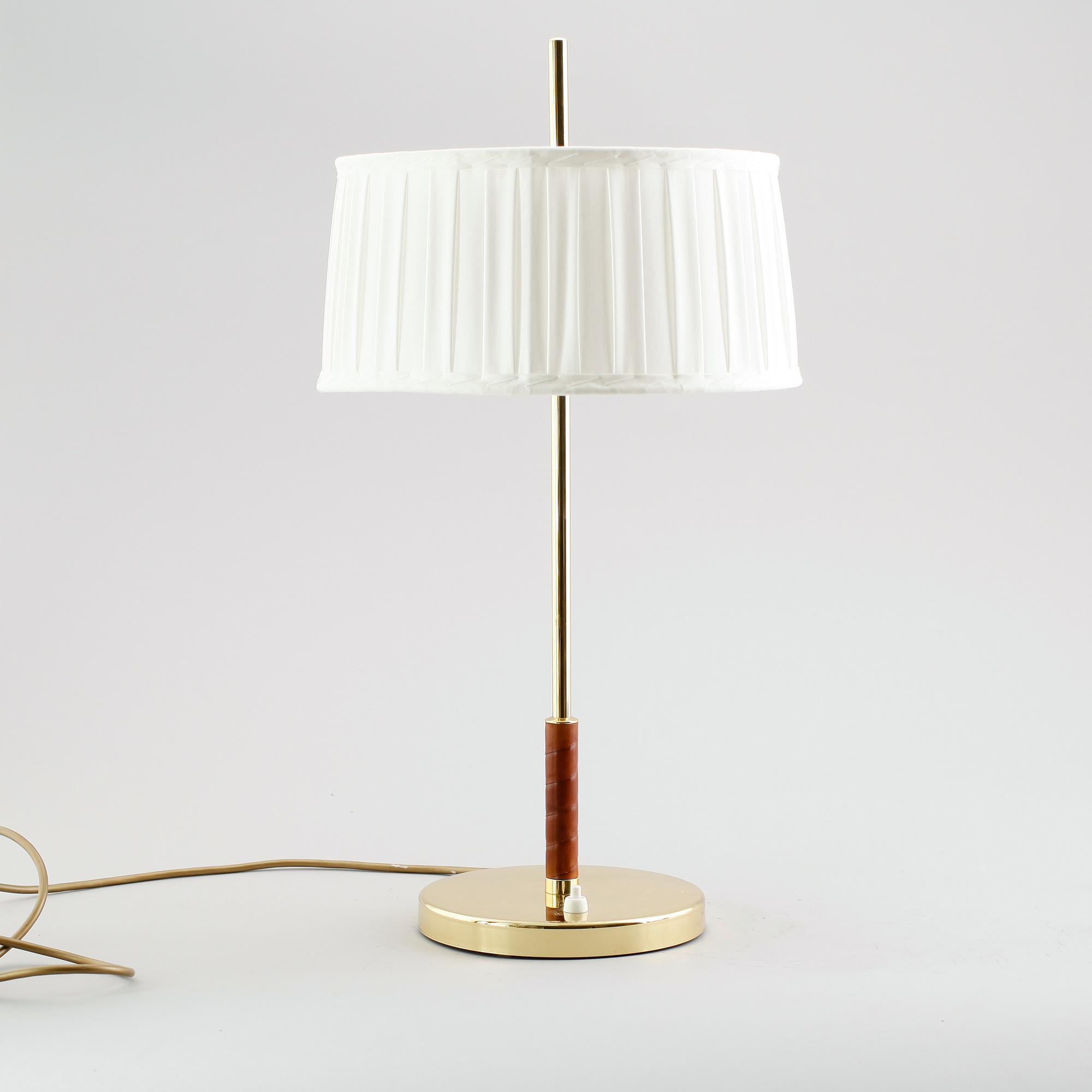BORDSLAMPA, 1900-talets andra hälft.