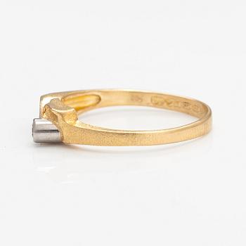 Björn Weckström, An 18K gold and platinum ring. Lapponia 1980.