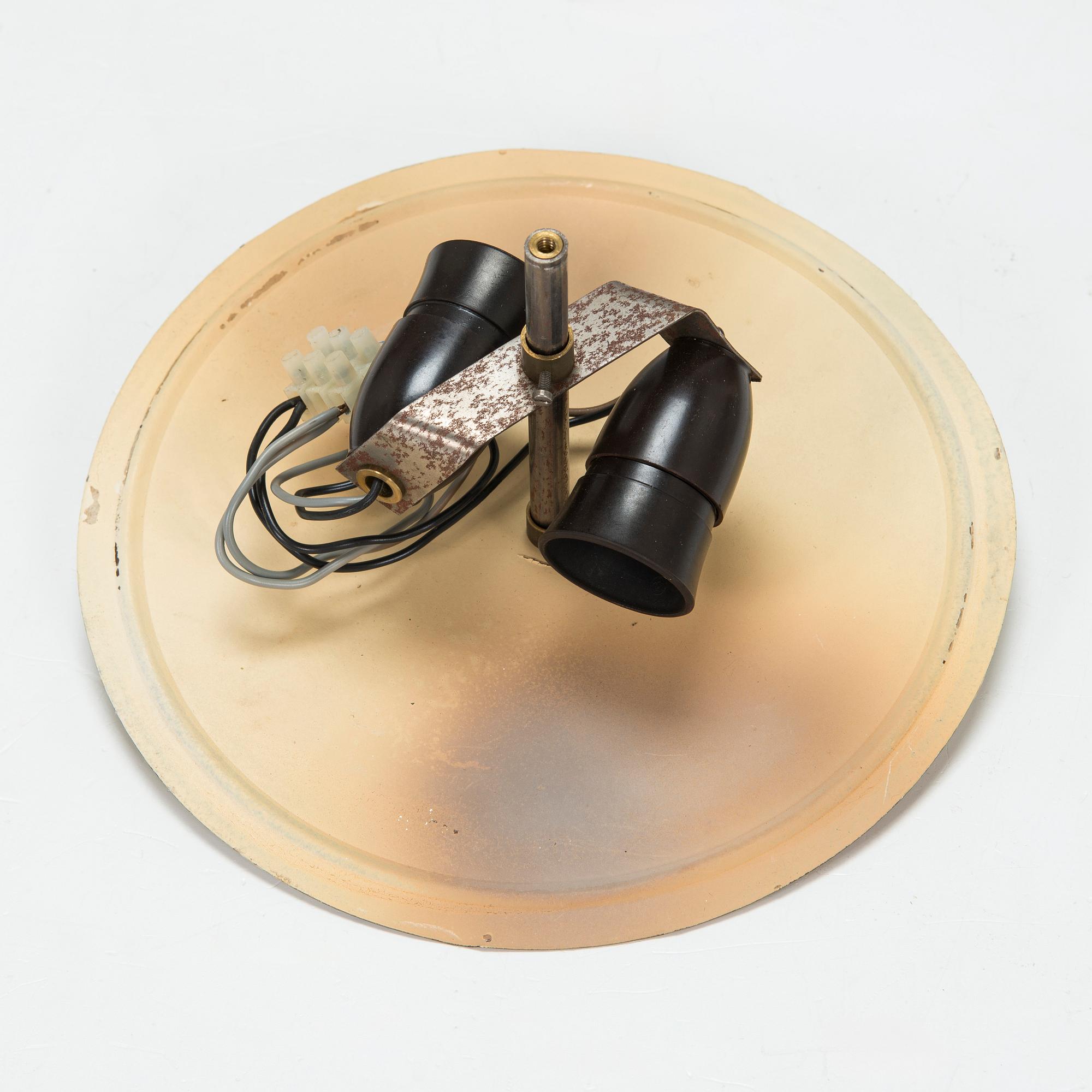 A mid-20th century ceiling light.