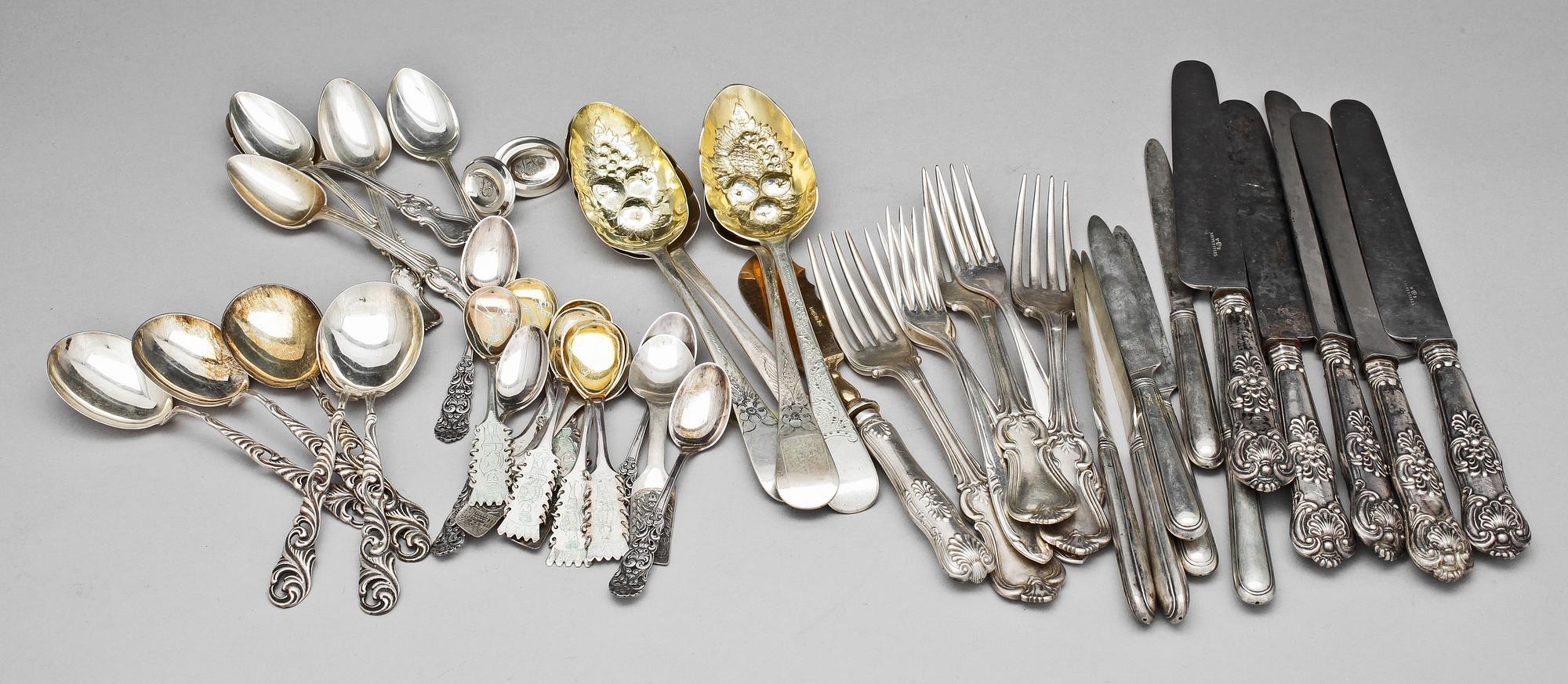 PARTI BESTICK, silver, mest Sverige, bla Christian Hammer, Stockholm. 1800-tal. Totalvikt ca 1800 gram.