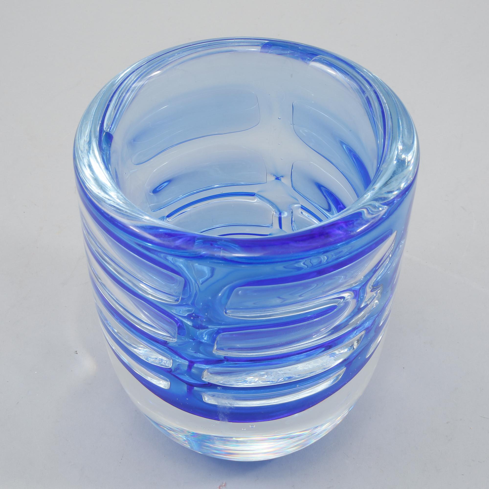 VAS, glas, "Thalatta", Bengt Edenfalk, 5/10, 1994.
