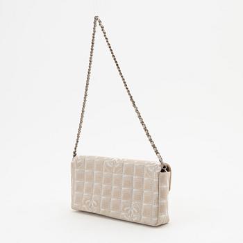 Chanel, väska, "East West flap bag". 2000-2002.