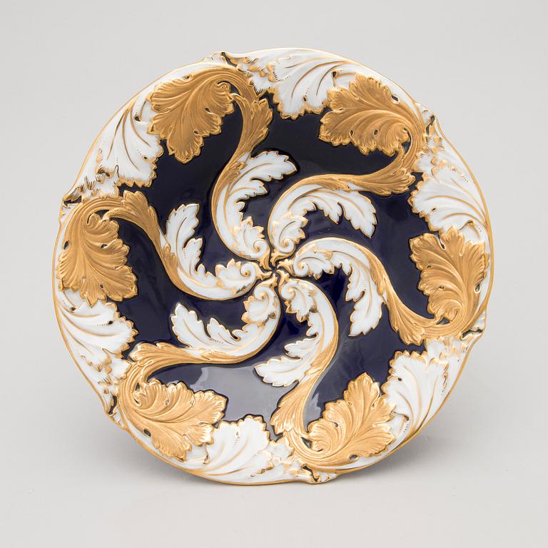 A Meissen porcelain bowl, 20th century.