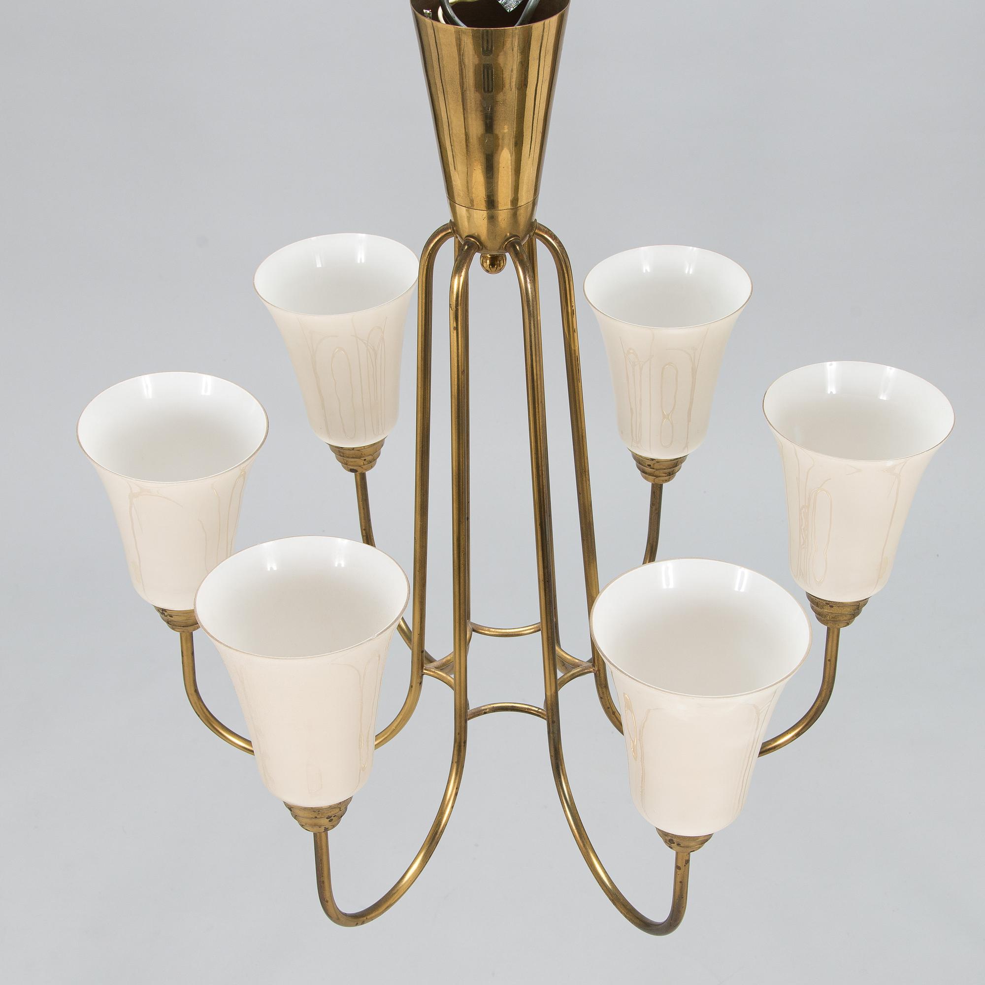 Taklampa, modell ER 68/6 Itsu 1900-talets mitt.