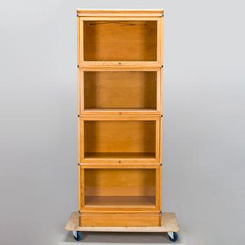 A Billnäs bookcase in oak, first half of the 20th century.