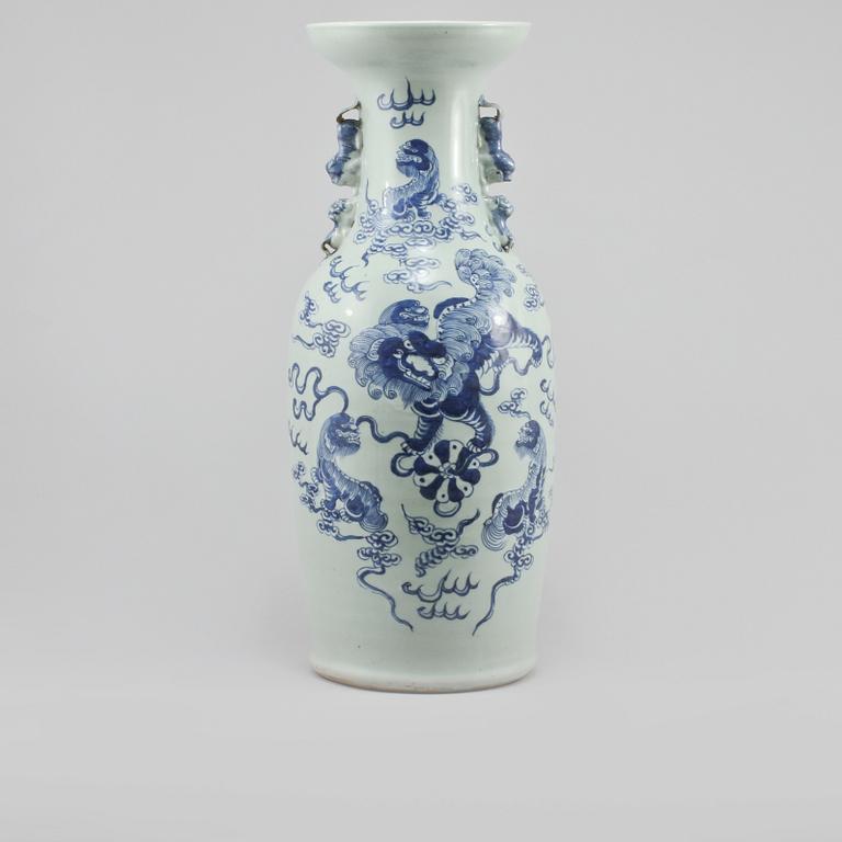 GOLVVAS, porslin, Kina, 1800-tal.