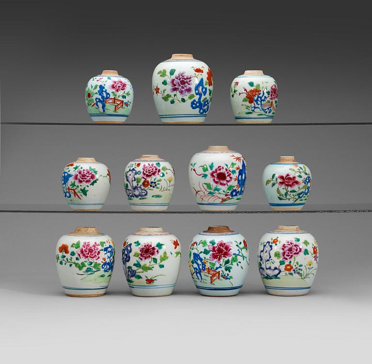 A set of 11 famille rose pots, Qing dynasty, Qianlong (1736-95).