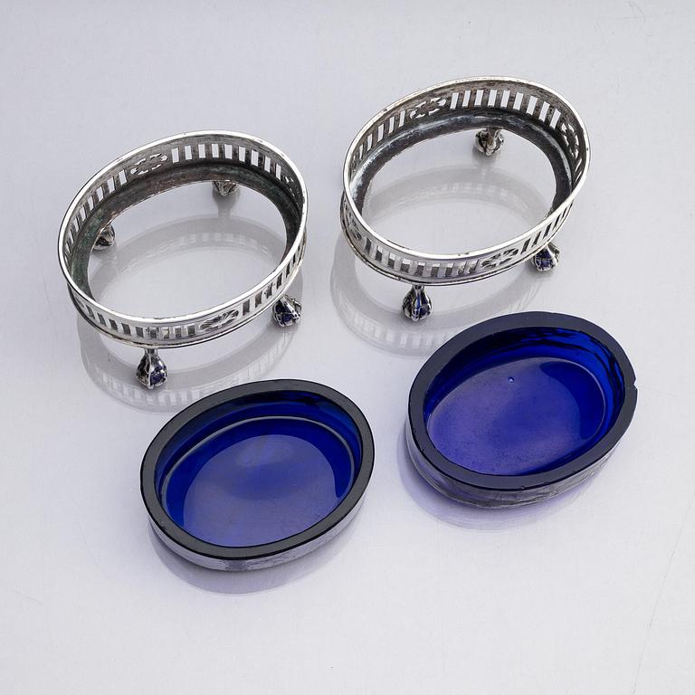 A pair of Swedish silver and glass salt cellars, marks of Arvid Floberg, Stockholm 1785.