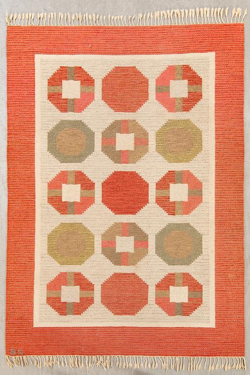 BIRGITTA SÖDERGREN, a signed flat weave carpet ca 240 x 160 cm.