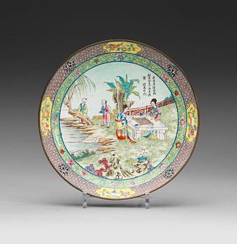 373. An enamel on copper dish, Qing dynasty 18th century.