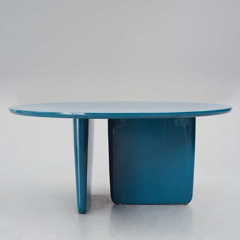 Edward Barber & Jay Osgerby, a "Tobi-Ishi" dining table, B&B Italia, Italy post 2014.