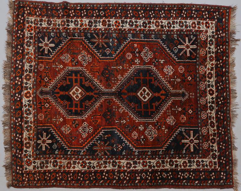 MATTA, Shiraz, old, ca 172 x 207 cm.