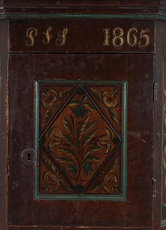 HÖRNSKÅP, allmoge, 1800-tal.