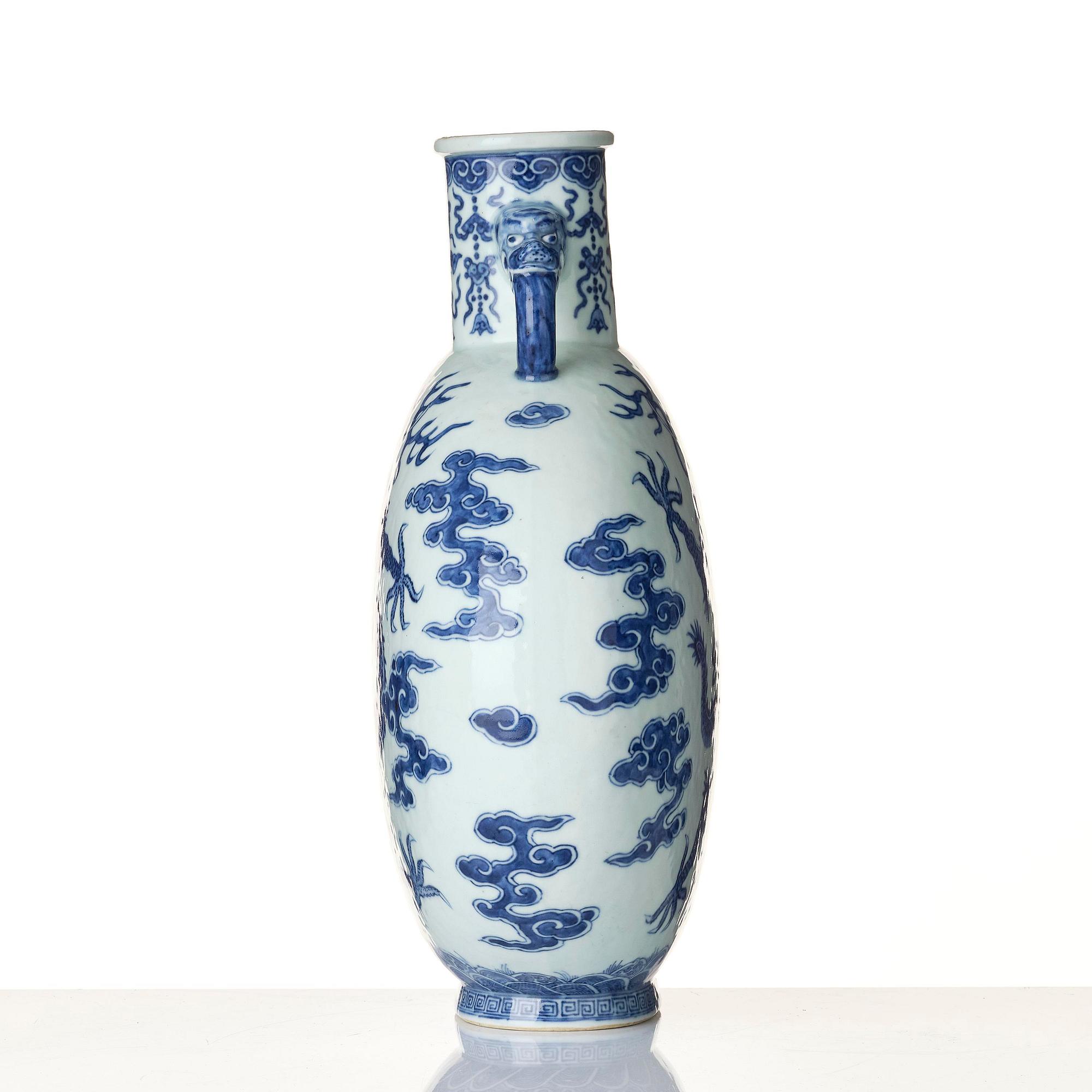 A blue and white 'dragon' moon flask, bianhu, Qing dynasty, 19th century.