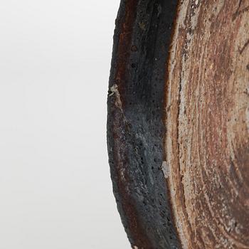 Raija Tuumi, fat, chamotterat stengods, signerad ARABIA RT.