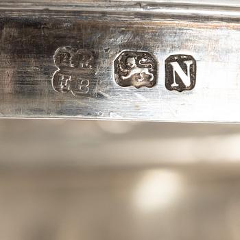 Rebecca Eames & Edward Barnard, a silver cup with lid, London, 1808.