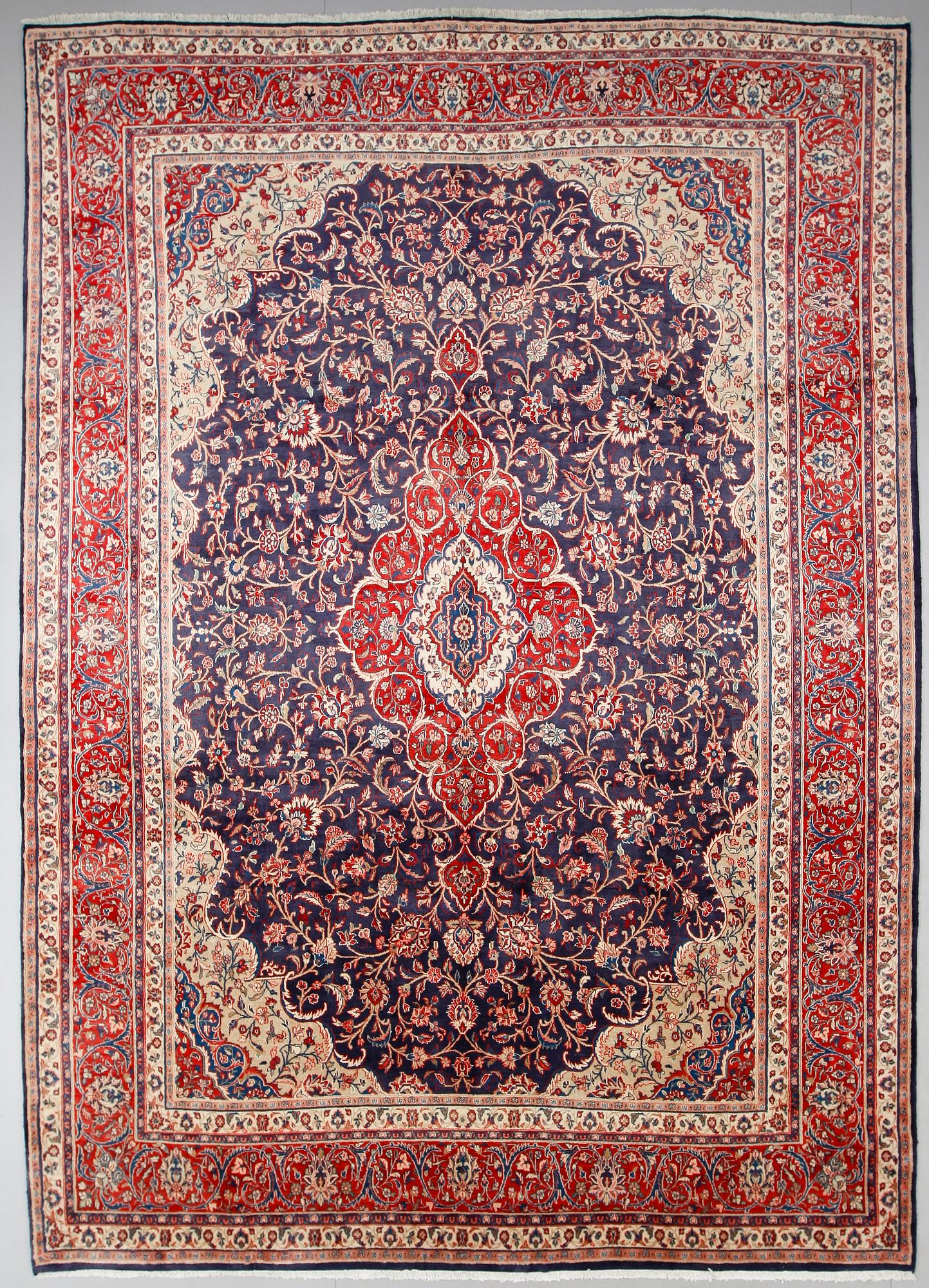 MATTA, Hamadan, old, ca 365 x 262 cm.