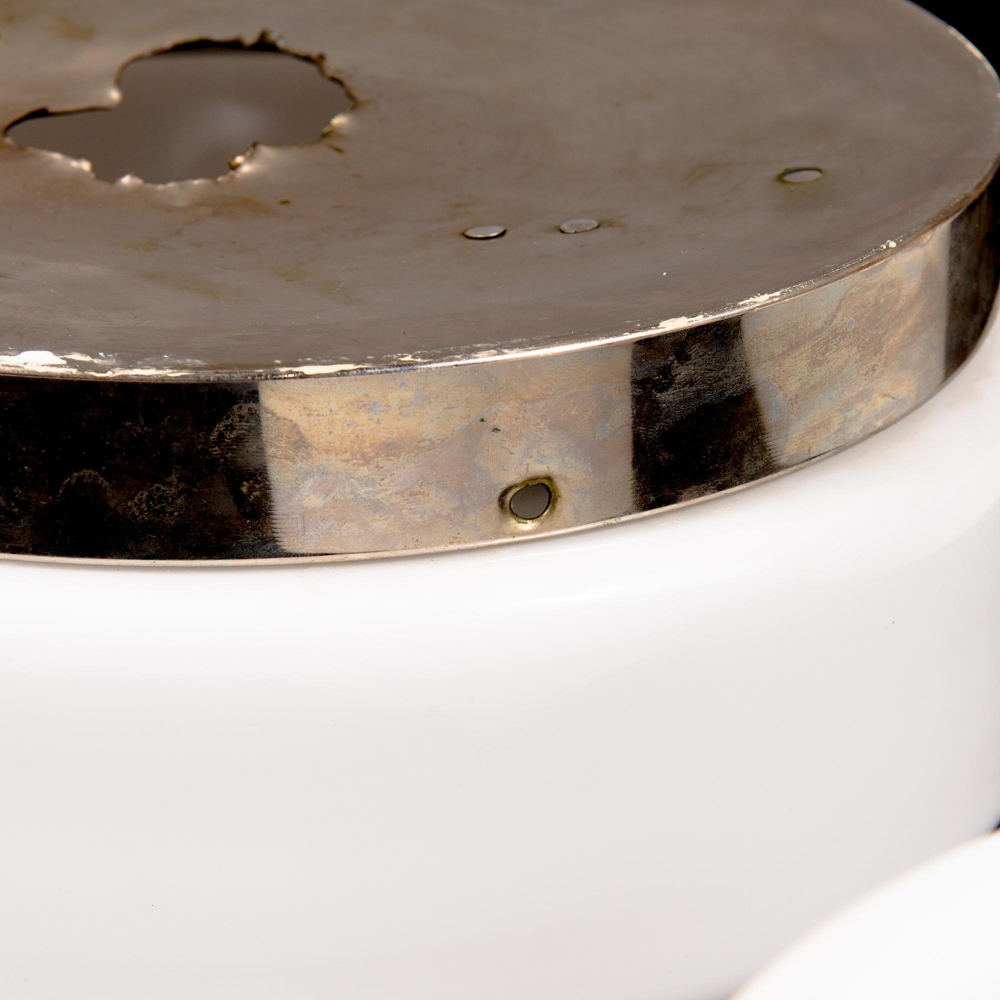 Paavo Tynell, Three '2016' ceiling lights for Taito 1940.