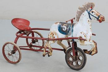 TRAMPHÄST, metall, 1920/30-tal.