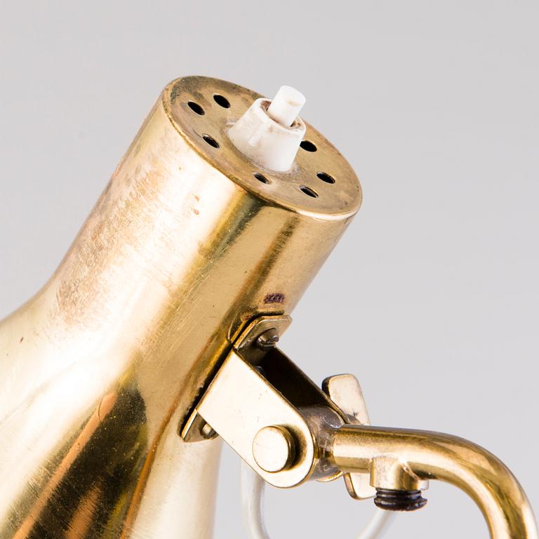 PAAVO TYNELL, bordslampa, modell 9224, Taito Oy, 1900-talets mitt.